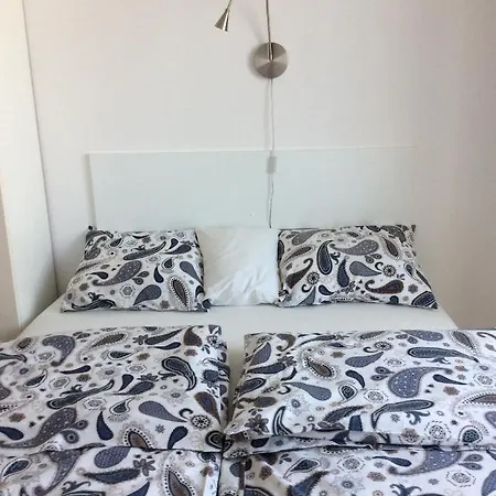 Kamienica Leborska Apartment *